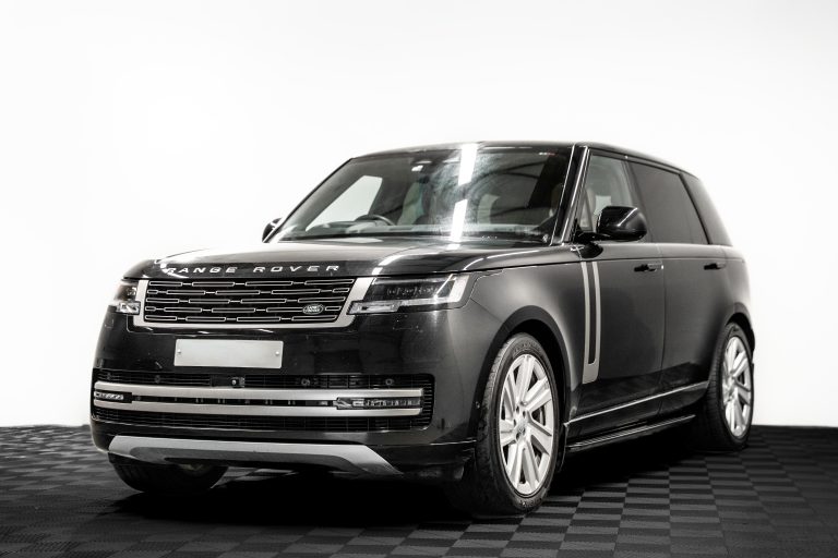 New Range Rover Long Wheel Base interior and exterior detail