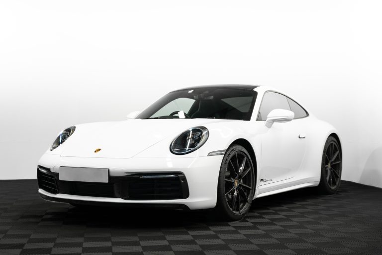 Porsche 911 Carrera interior and exterior detail
