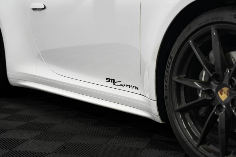 Porsche 911 Carrera interior and exterior detail
