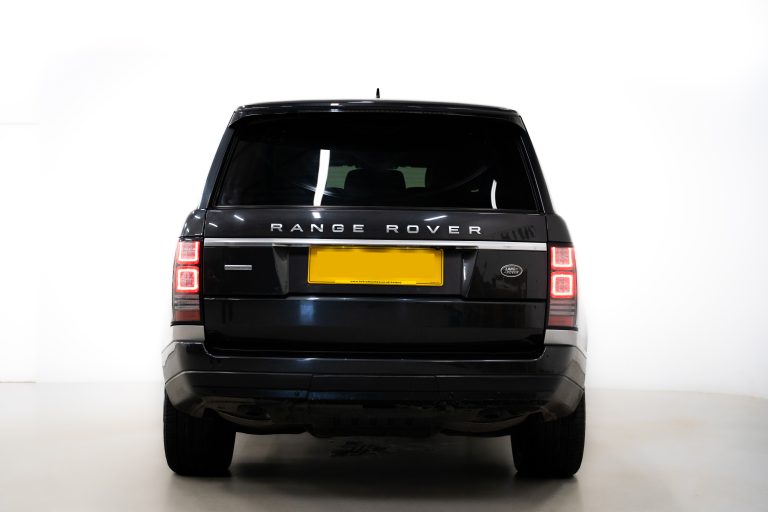 Range Rover Vogue Autobiography interior and exterior detail