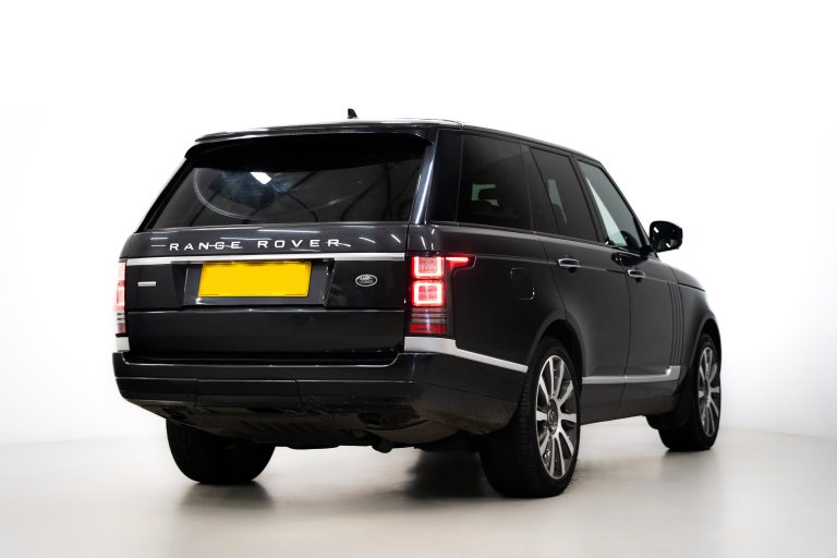 Range Rover Vogue Autobiography interior and exterior detail