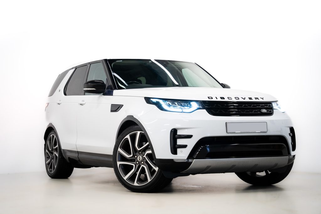 Land Rover Discovery 5 HSE available for luxury hire in Ireland