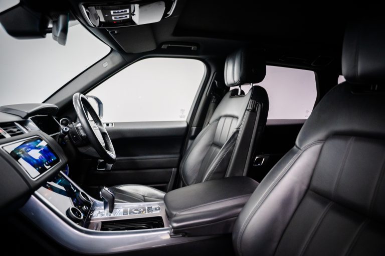 Range Rover Sport SVR Body Kit interior and exterior detail