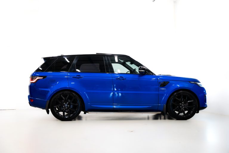 Range Rover Sport SVR Body Kit interior and exterior detail