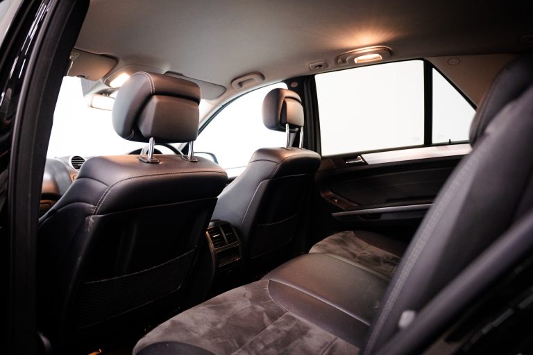 Mercedes-Benz ML interior and exterior detail