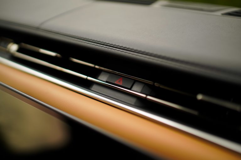 Range Rover Autobiography LWB interior and exterior detail