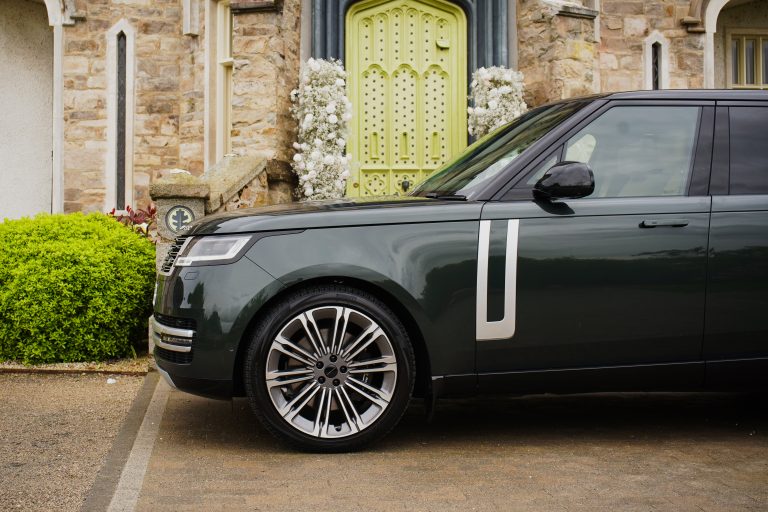 Range Rover Autobiography LWB interior and exterior detail