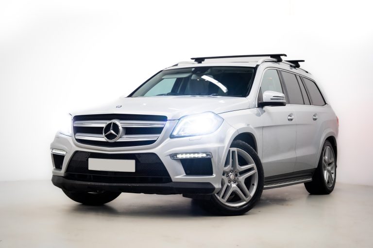 Mercedes-Benz GLS350 interior and exterior detail