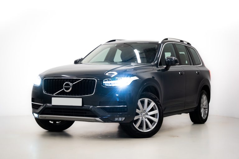 Volvo XC90 interior and exterior detail