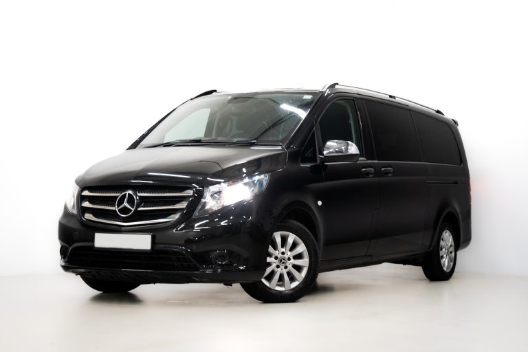 Mercedes-Benz Vito interior and exterior detail